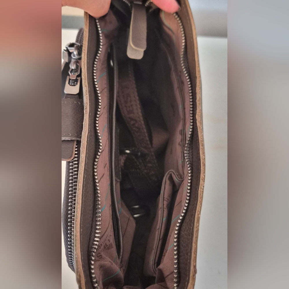 Montana West Coffee Whipstitch Conceal Carry Purse - Picture 7 of 9